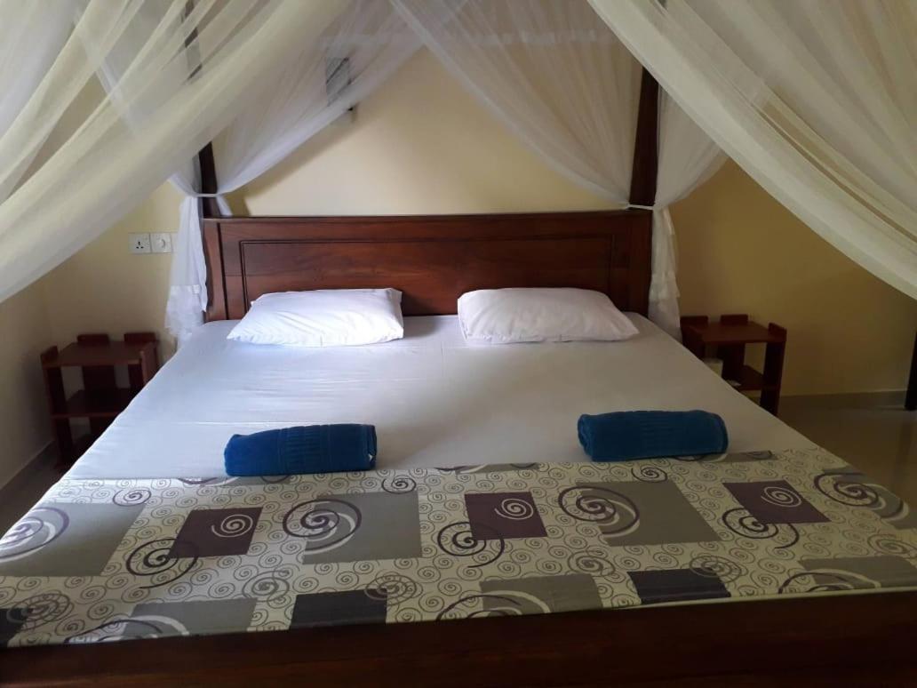 Blue Point Rest Hotel Tangalle Exterior photo