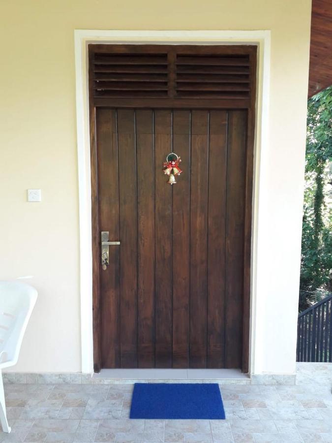 Blue Point Rest Hotel Tangalle Exterior photo